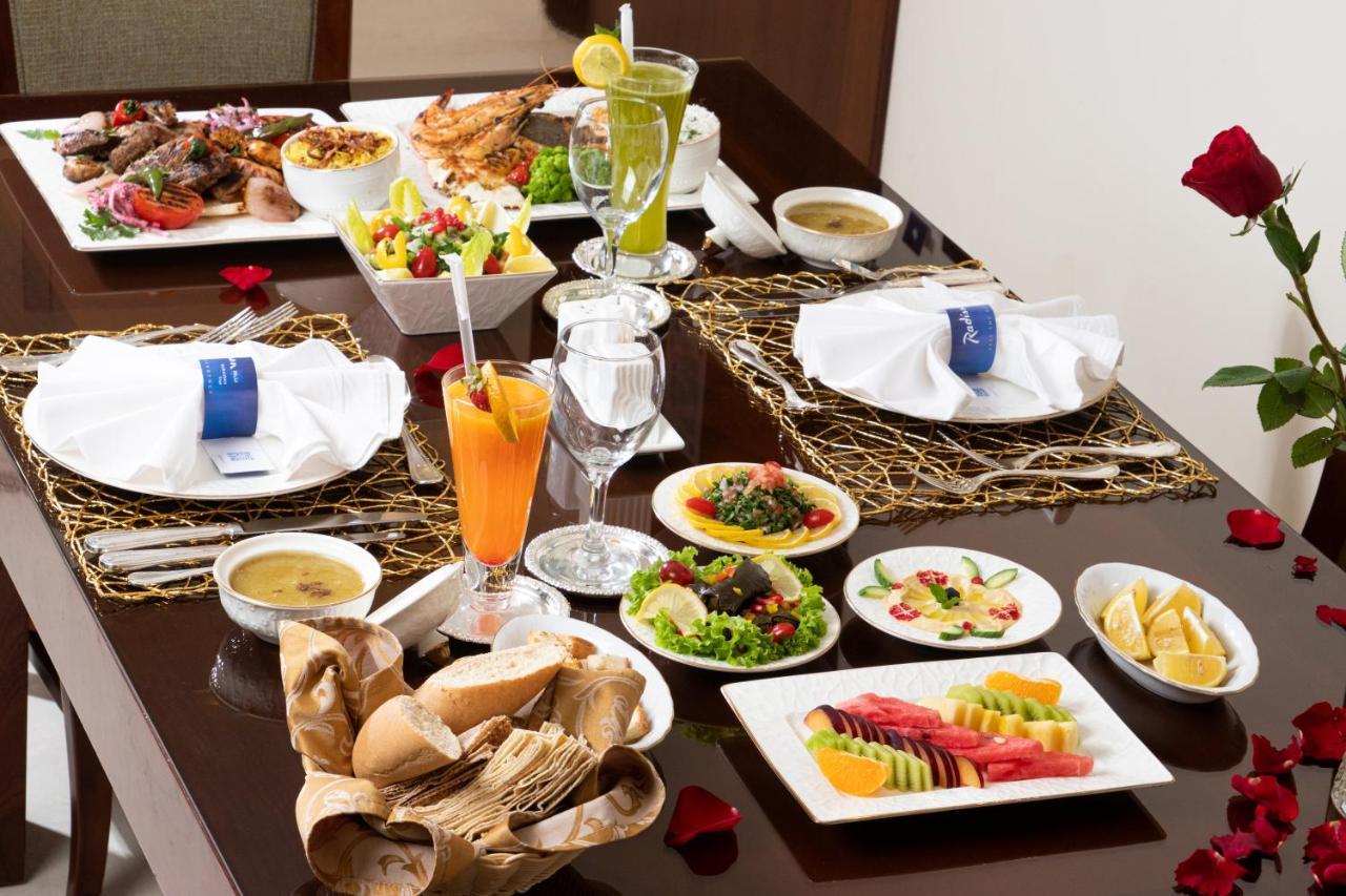 Radisson Blu Hotel, บูเรดาห์ ภายนอก รูปภาพ