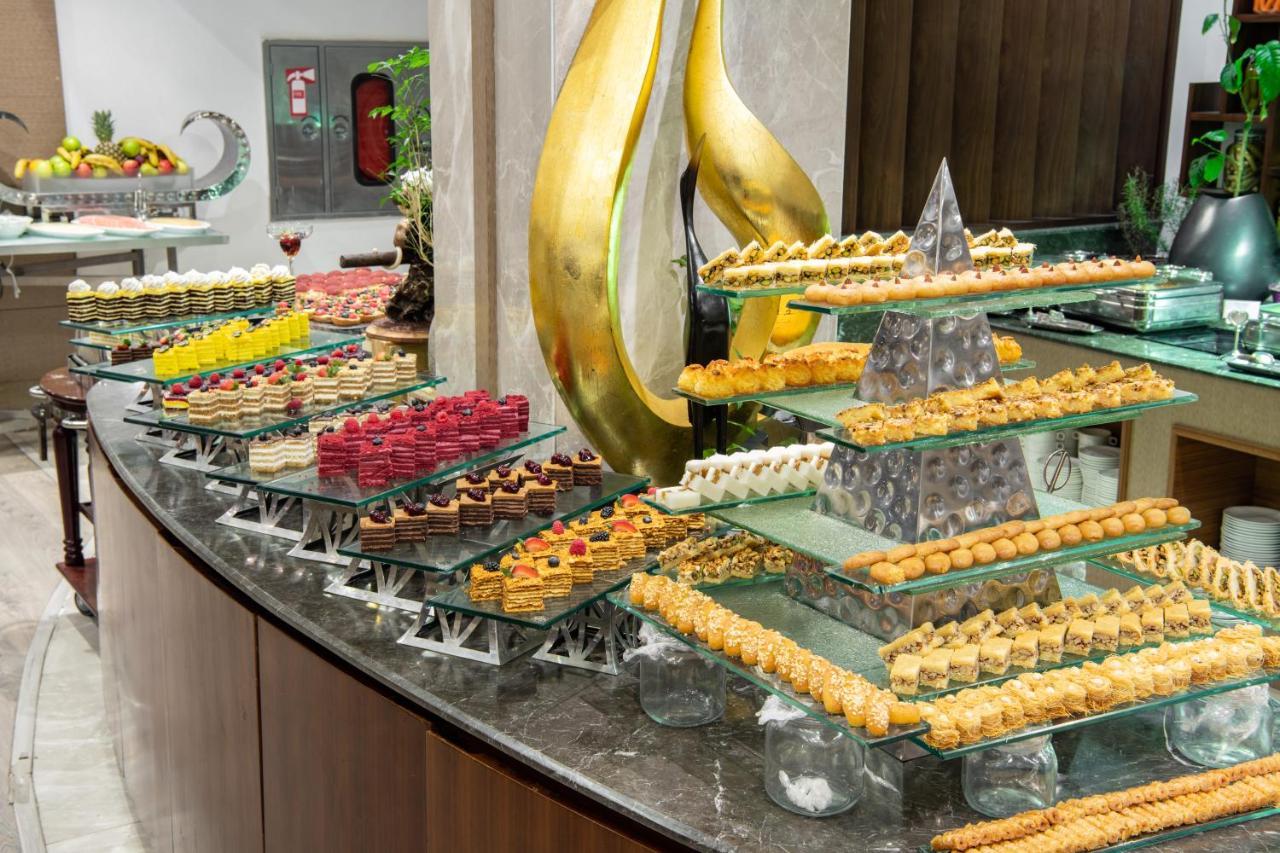 Radisson Blu Hotel, บูเรดาห์ ภายนอก รูปภาพ